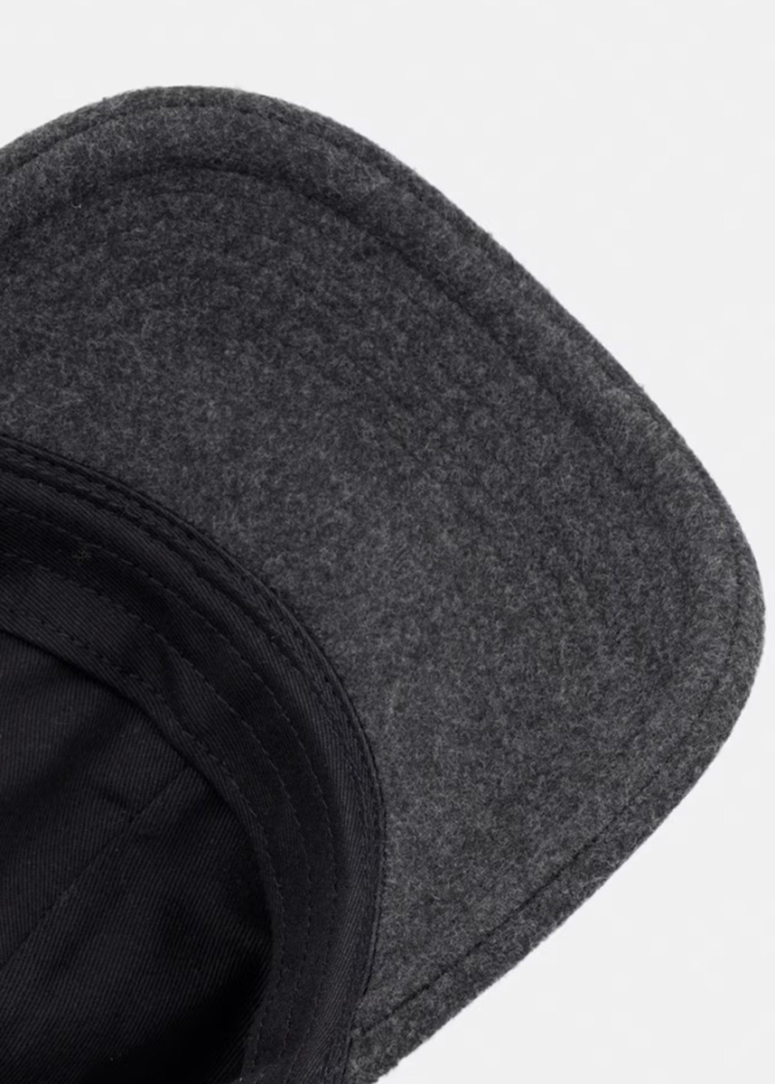 Γυναικείο Καπέλο Μαύρο Calvin Klein LV04D5131G-UB1