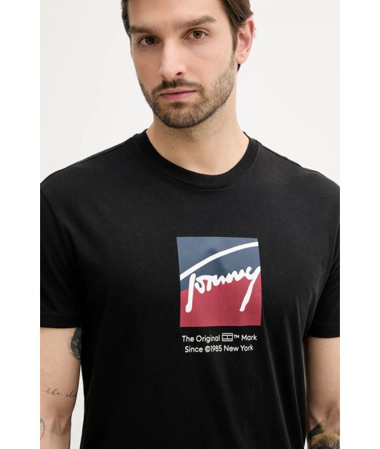 Ανδρικό T-shirt Μαύρο Tommy Jeans DM0DM21940-BDS