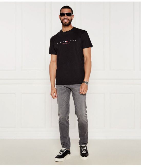 Ανδρικό T-shirt Μαύρο Tommy Jeans DM0DM21911-BDS