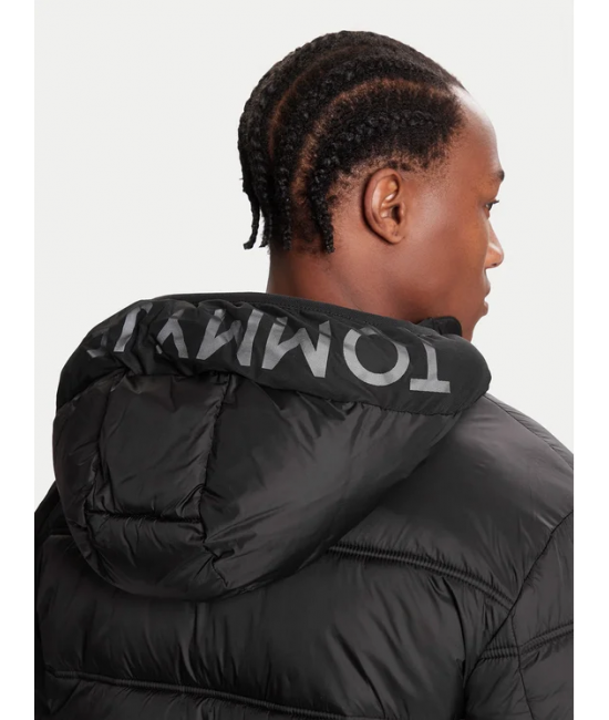 Ανδρικό Μπουφάν Μαύρο Tommy Jeans DM0DM22044-BDS