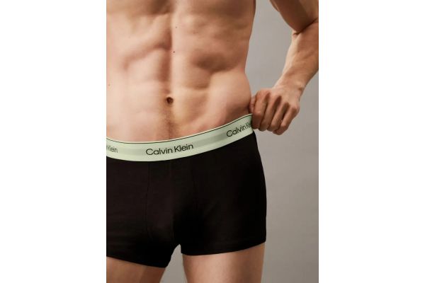 Ανδρικό Σετ Μπόξερ Μαύρα Calvin Klein LV00NB4392-VRB