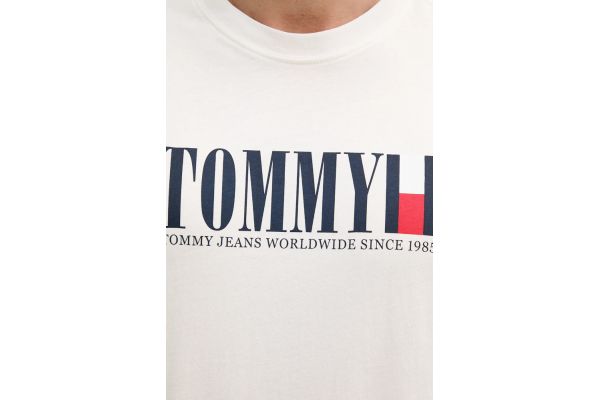 Ανδρικό T-shirt Λευκό Tommy Jeans DM0DM21941-YBL