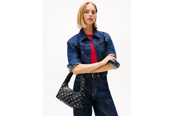 Γυναικεία Τσάντα Ώμου Μαύρη Tommy Jeans AW0AW17894-BDS