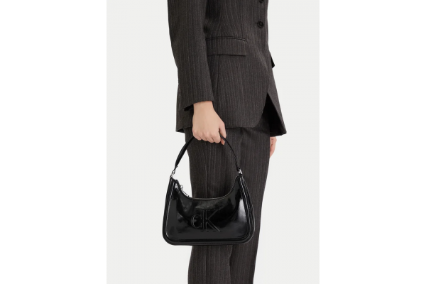 Γυναικεία Τσάντα Ώμου Μαύρη Calvin Klein LV04F3332G-UB1
