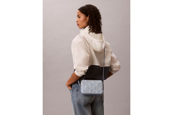 Γυναικεία Denim Τσάντα Γαλάζια Calvin Klein LV04F3430G-YBZ