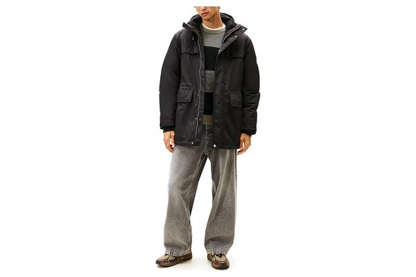 Ανδρικό Μπουφάν Μαύρο Tommy Jeans DM0DM22251-0GK